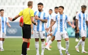 Escándalo histórico: El VAR anuló un gol tras dos horas y Argentina perdió con Marruecos en los Juegos Olímpicos 2024