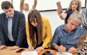 Misiones: El Gobierno Provincial y gremios docentes acordaron un nuevo aumento salarial