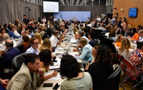 Con la presencia de funcionarios del Gobierno: Diputados inició el debate de la "Ley Ómnibus" que Milei mandó al Congreso