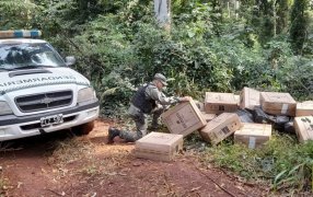 Misiones: Gendarmería Nacional realizó un amplio rastrillaje hallando un un total de ocho mil quinientos paquetes de cigarrillos de origen y procedencia extranjera