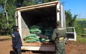 Transportaban tres mil kilos de carne sin cadena de frío, los ocupantes del vehículo tenían visibles intenciones de trasponer la frontera por un paso no habilitado