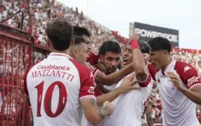 Torneo Apertura: Huracán le ganó 2 a 0 el clásico a San Lorenzo de Almagro en el Ducó
