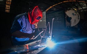 Fortalecimiento de la mano de obra calificada: La ciudad de Posadas será sede del Regional de Soldadura, el ganador accederá a la instancia nacional