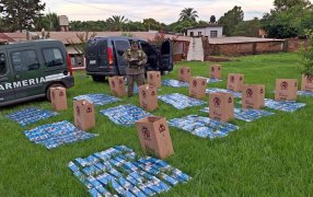 Gendarmería Nacional interceptó utilitario cargado con siete mil paquetes de cigarrillos