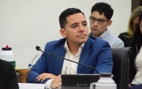 El Concejal posadeño Pablo Velázquez solicitó informes sobre el contrato de concesión de la Terminal del Transporte de Pasajeros