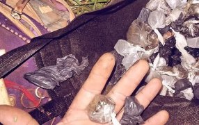 Agentes encubiertos de la Policía de Misiones frustraron la comercialización de droga y secuestraron 103 envoltorios de cannabis sativa en la ciudad de Eldorado