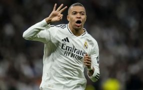 Champions League: Mbappé brilló con un hat-trick ante el Manchester City en el Bernabéu