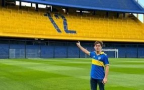 Automovilismo: Franco Colapinto y su pasión por Boca Juniors, usará el número 12 en la F2