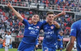 Independiente fue goleado por Unión de Santa Fe en un partido clave en la zona baja de la Liga Profesional de Fútbol