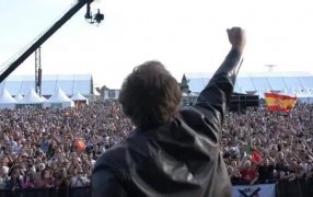 Javier Milei durante un acto de VOX, la ultraderecha de España: "¡Vamos contra los zurdos!"