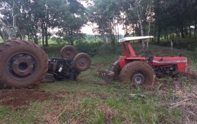 Misiones: Un colono falleció al accidentarse con un tractor en en el Paraje Lechuza de la localidad de El Soberbio