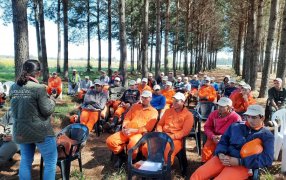 Con la presencia de su presidente el RENATRE finalizó una capacitación para 342 trabajadores del sector forestal en Corrientes