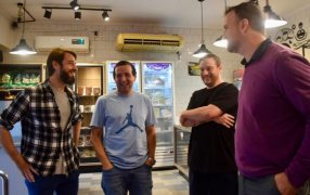 Posadas: El Candidato a Concejal del Sublema "Mejor Ciudad ,"Beto" Roa continúa con las  visitas, en esta oportunidad estuvo en una reconocida panadería posadeña