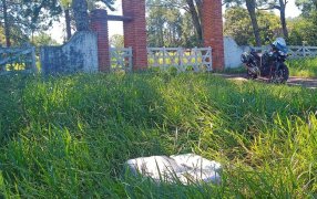 Dos individuos resultaron detenidos al intentar huir con 83 kilos de marihuana, luego de atropellar a un motociclista de Gendarmería Nacional