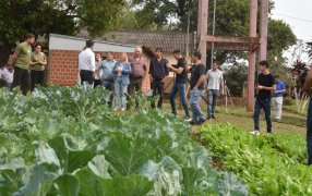 Apóstoles: La Intendente María Eugenia Safrán el Vicegobernador Lucas Romero Spinelli visitaron un establecimiento educativo del Municipio