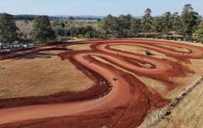 Misionero de Karting en la ciudad de Apóstoles: Con 140 pilotos en pista, la competencia alcanzó niveles de emoción nunca antes vistos
