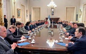 Primera cumbre: Reunión del Presidente Javier Milei con los Gobernadores en la Casa Rosada