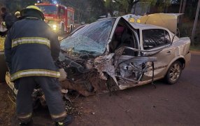 Misiones: Un fallecido en una colisión sobre la Ruta Provincial N° 4, en la ciudad de Leandro N. Alem