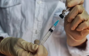 España: Hito de la medicina, comienza a probarse la primera vacuna del mundo contra el cáncer de pulmón