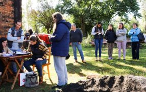 Apoyo a productores ganaderos de Misiones: Distribuyen alimento animal en diferentes Municipios