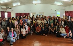 Apóstoles: Se realizó un taller de liderazgo y participación, el objetivo fue empoderar y fortalecer el rol de las mujeres en la comunidad y contó con más de ochenta participantes
