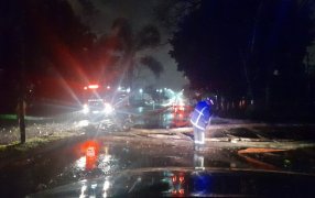 Misiones: Policías brindan asistencia a familias afectadas por las inclemencias climáticas en diferentes puntos de la provincia