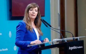 Cerruti aseguró que la inflación baja más rápido de lo esperado y auguró que “la gente va a reconocer la epopeya de este Gobierno”