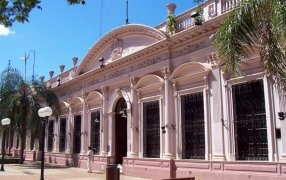 Por el Día Internacional de la Mujer, el Gobernador Hugo Passalacqua decretó asueto administrativo para este viernes en Misiones