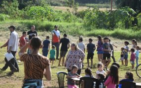 Apóstoles: Este fin de semana, los vecinos del Barrio Cantera, se vieron beneficiados con el Programa Municipal “Barrios Activos”, actividad que se lleva adelante con el fin de acercar y descentralizar todas las actividades del Municipio