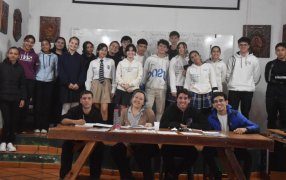 Quedo conformada la nueva Comisión Directiva responsable de organizar la edición 2024 de la Estudiantina Apostoleña