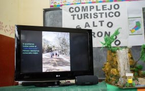 Se desarrollaron con gran participación las Instancias Zonales de la Muestra Plástica y Multimedial del Programa Conozco Misiones con mi Escuela