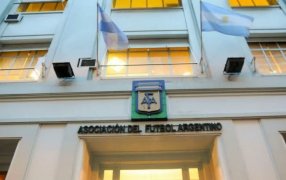 La AFA analiza cambios: Podría haber cuatro descensos en la Liga Profesional de Fútbol 2025