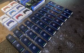 En dos transportes Gendarmería Nacional halló ocultos teléfonos y consolas valuados 93 millones de pesos