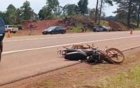Falleció un joven motociclista de 15 años en un siniestro vial en San Vicente, sobre la Ruta Nacional N° 14