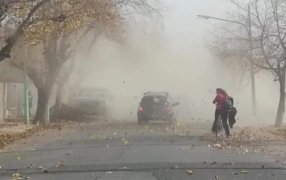 Alerta por vientos fuertes en tres provincias