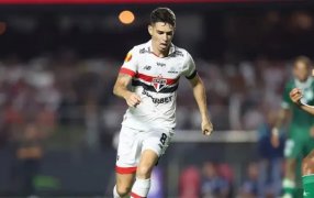 Fútbol de Brasil: Conmoción en San Pablo, Oscar sufrió un problema cardíaco y piensa en el retiro