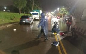 Posadas: Siniestro vial sobre la Avenida 147 dejó un joven de 19 años lesionado