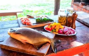 El pescado gana terreno en la mesa de los misioneros