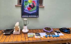 Allanamientos en la localidad de Puerto Libertad: Recuperaron elementos robados, secuestraron de clorhidrato de cocaína, cogollos de marihuana y detuvieron a dos individuos