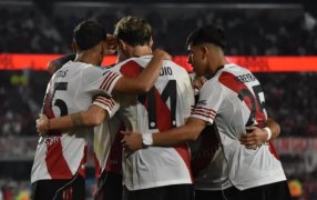 Tras la dolorosa caída en el Superclásico, River Plate le ganó 3 a 1 a Aldosivi de Mar del Plata por el Torneo Apertura