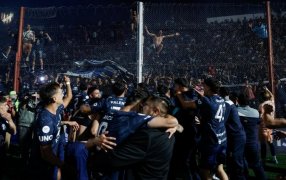 En un partidazo, Independiente Rivadavia de Mendoza venció por penales Argentinos Juniors se quedó con la Copa Argentina 2025