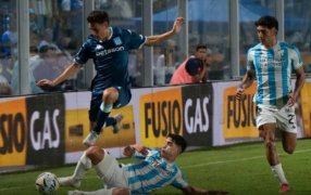 Torneo Apertura: Racing Club goleó a Atlético Tucumán y se metió en zona de playoffs