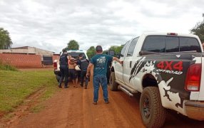 Apóstoles: Intentó robar en una vivienda en la zona rural, el dueño lo persiguió hasta el monte y con ayuda de otros colonos, lo redujo y entregó atado a la Policía de Misiones