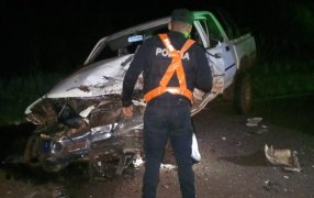 Dos de Mayo: Un hombre de 63 años resultó lesionado tras un choque entre una camioneta y un camión en la Ruta Provincial N° 211