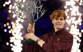 Tenis: Jannik Sinner ganó el Masters 1000 de París y vuelve a ser el número 1 del mundo