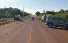 San José: Desprendimiento de acoplado provocó un siniestro vial, sobre la Ruta Provincial N° 1 , una mujer resultó lesionada