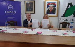El Municipio de Apóstoles sigue sumando opciones educativas para estudiantes de toda la región, se concretó la firma de un nuevo convenio con la UNISUD