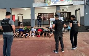 Jardín América: Vaciaron una vivienda y escondieron el botín en tres casas, los siete delincuentes fueron detenidos y gran parte del botín fue recuperado