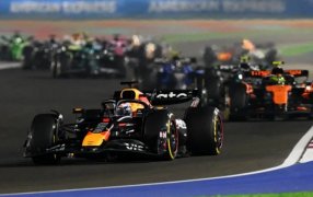 Fórmula 1: Max Verstappen con Red Bull ganó el Gran Premio de Qatar y estiró la definición del campeonato