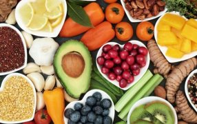 Recomiendan una alimentación saludable para las fiestas de fin de año
